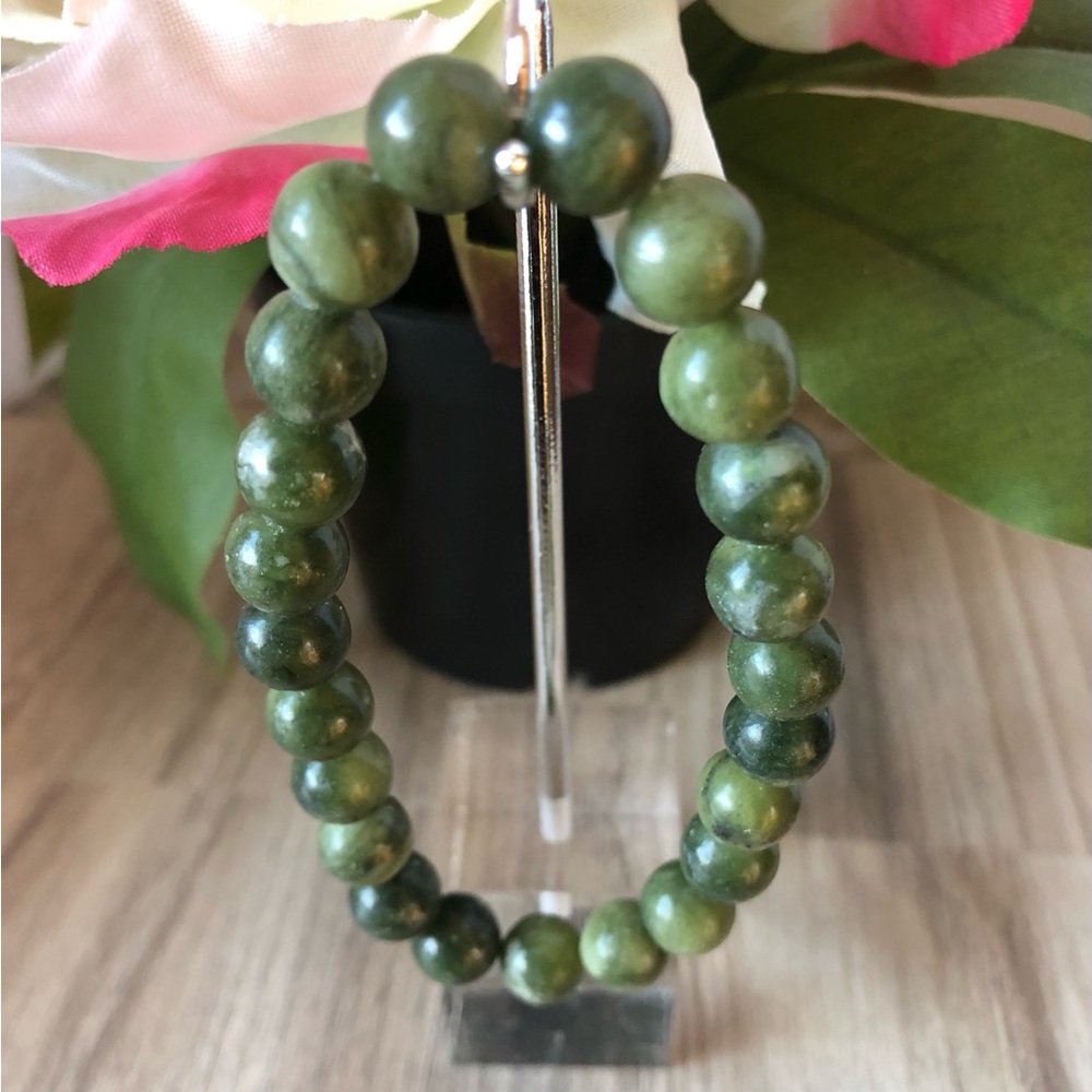 Green Jade Natural Stone Beads Stretchable Bracelet 7" - 8mm Beads Best Gift